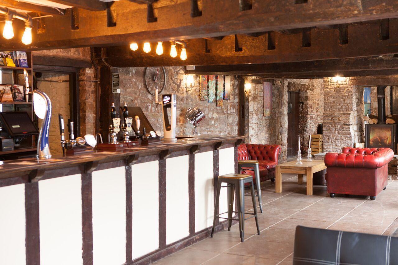 The Crown At Whitchurch Ross-on-Wye Exterior photo